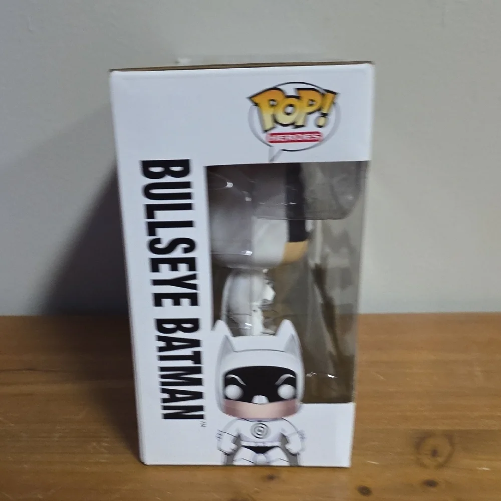 Funko Pop! Heroes Zebra & Bullseye Batman Vinyl Figures - Picture 4 of 6